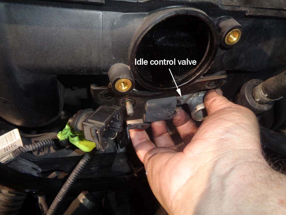 See B0420 in engine